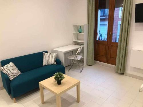 Un genial estudio en el barrio las cortes