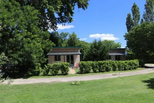 Le Mas des Cerisiers JACUZZI et SAUNA inclus pour tous les logements photo 15