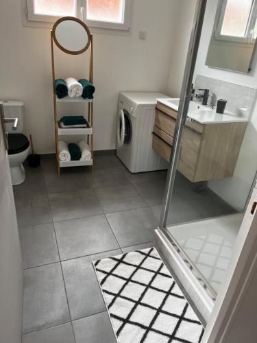 Ένα μπάνιο στο La maison des dunes