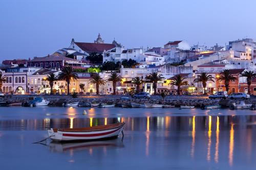 Style and Comfort Close to Ponta da Piedade #1941