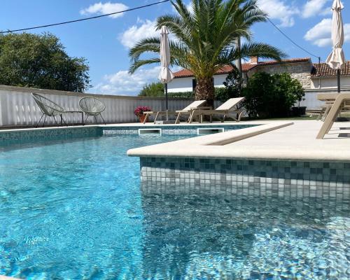 Foto dalla galleria di Apartment Komljenovic a Pola (Pula)