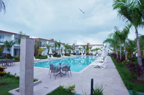 Bazén v ubytování Villa 213, Residencial Boca Paraíso nebo v jeho okolí