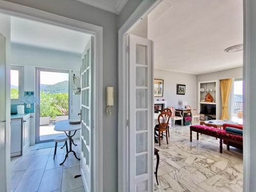 Valegrand Penthouse sea view by Booking Guys