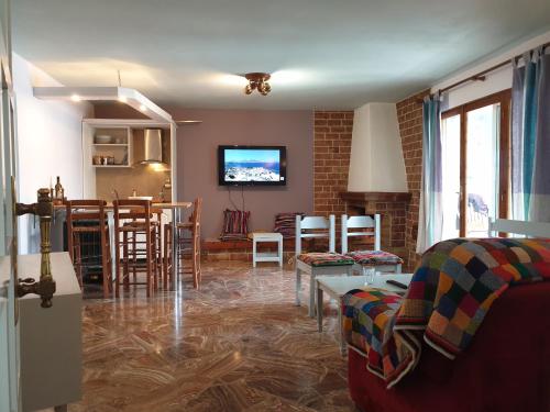 Μια τηλεόραση ή/και κέντρο ψυχαγωγίας στο Muses apartments