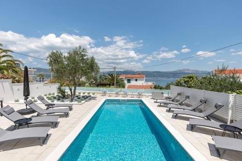 Apartments Marina