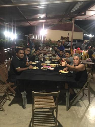 Ospiti di Dtahan Motel Taman Negara
