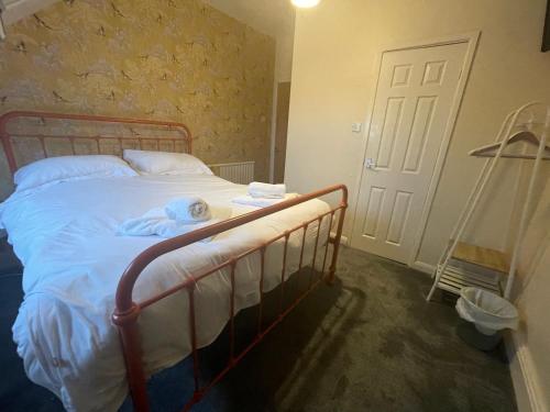 South Dene Hotelにあるベッド