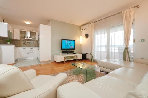 Apartment Tramontana with sea view