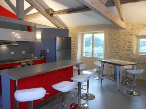 Dapur atau dapur kecil di Gîte haut de gamme dans un mas provençal
