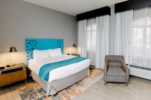 Hotel Indigo San Antonio Riverwalk, an IHG Hotel Image