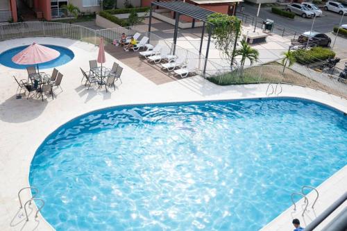 Hermoso Apartamento en el Norte tesisinde veya buraya yakın yüzme havuzu