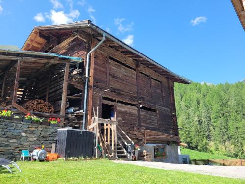 アパートメントが所在する建物