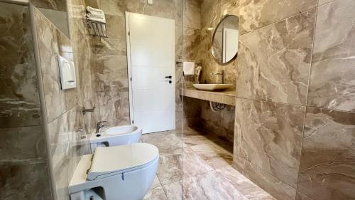Kupatilo u objektu Luxury Villa LUSSO