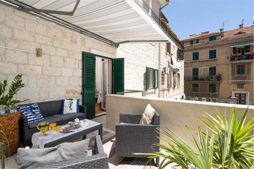 Camellia- Cozy apartment (Bacvice beach, center)
