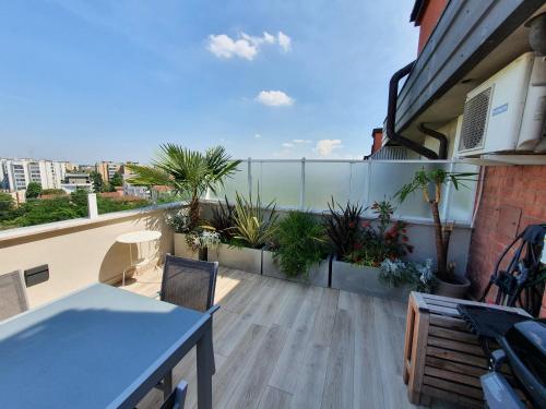 Penthouse F8 - Panoramic terrace, view Two Towers photo 14