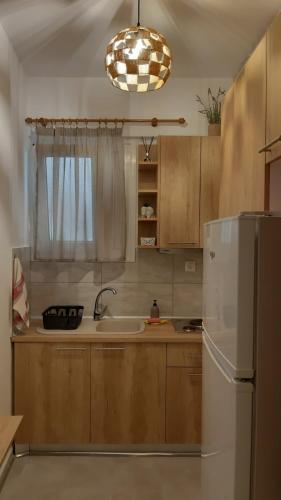Фотография из галереи Zefyros Studios в Неос-Мармарасе