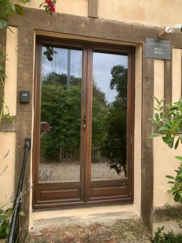 Gallery image of Le Bas Chesnay Chambres D'Hotes Domfront en Poiraie in Domfront