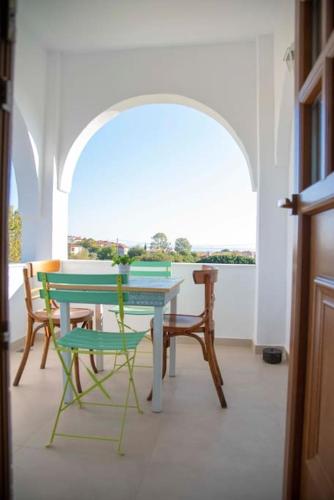 Nicole's Boutique Studio in Nikiti