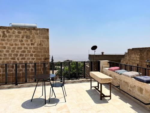 Μπαλκόνι ή βεράντα στο TUĞMANER Small House AJAR