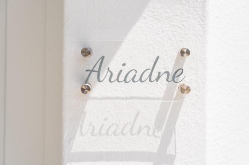 Afbeelding uit fotogalerij van Celestial Seaview Apartments- Ariadne in Naxos Chora