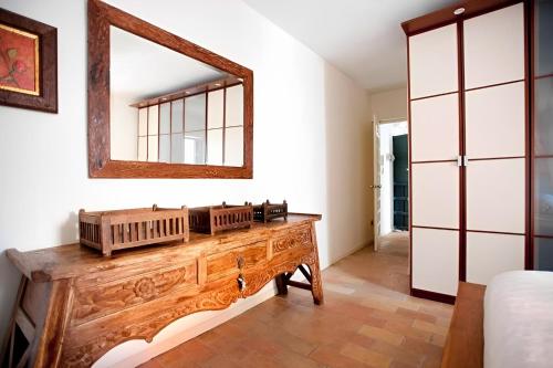 Posedenie v ubytovaní Exclusive apt with stunning patio in the center