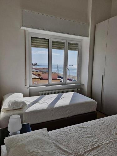 Φωτογραφία από το άλμπουμ του Un affaccio sul mare στη Σαβόνα