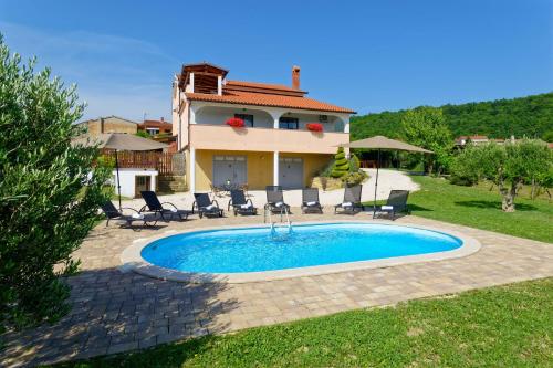Holiday Home Brajdice by Rent Istria