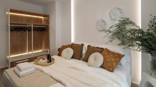 Postel nebo postele na pokoji v ubytování WOW Panoramic View Deluxe Villas