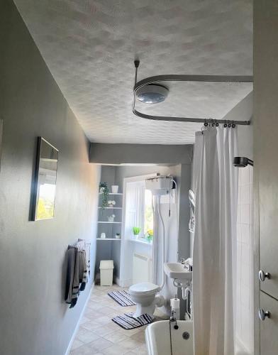 Ένα μπάνιο στο One Bedroom Flat central Stamford