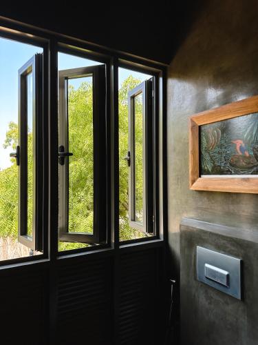 Φωτογραφία από το άλμπουμ του Niketh Villa Komari Arugambay σε Komari