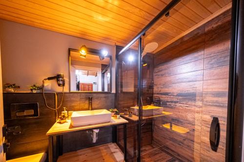 Ванная комната в Koala Bungalows