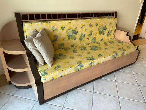 Cama o camas de una habitación en Golfinhos Apart Hotel