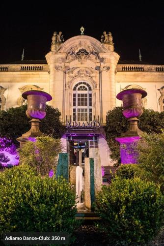 Photo de la galerie de l'établissement Kvartier2 in TOP-Lage, 5 min zur Bali-Therme und GOP, HDZ, Arbeitsplatz, Boxspringbett, à Bad Oeynhausen