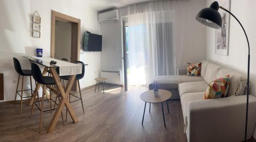Μια τηλεόραση ή/και κέντρο ψυχαγωγίας στο Apartman Sunce