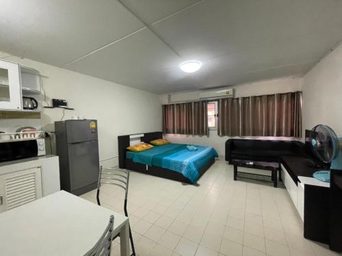 Dapur atau dapur kecil di Popular The best muangthongthani 日常房间公寓