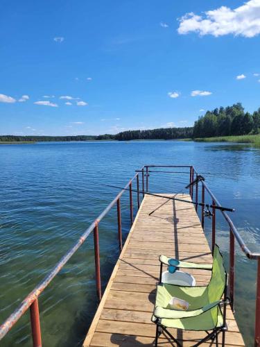 Gallery image of Leśny dworek - pokoje nad jeziorem in Koczała