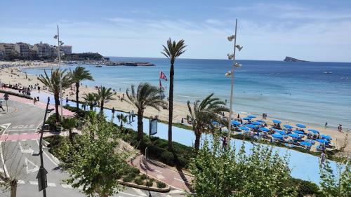 Benidorm, PRIMERA LÍNEA de playa Poniente, Benidorm ...