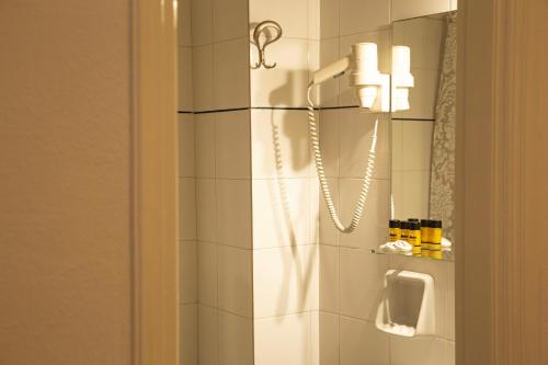 Koupelna v ubytování Κastro Ηotel