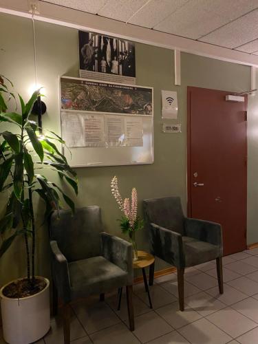 Μια τηλεόραση ή/και κέντρο ψυχαγωγίας στο Trædal Hotel