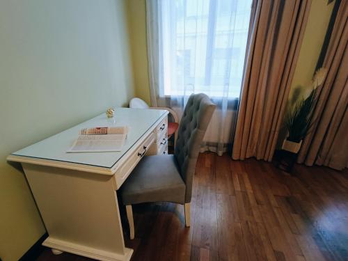 Ảnh trong thư viện ảnh của Riverside Old Town Spacious One Bedroom Apartment few steps from Dome square and Cathedral ở Rīga