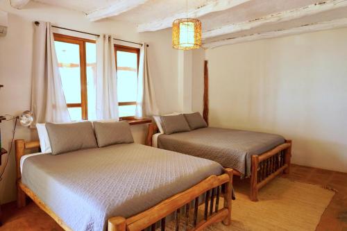 Area soggiorno di Venao Surf Lodge