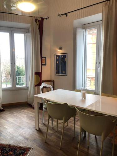 Large apartment in Rome city center