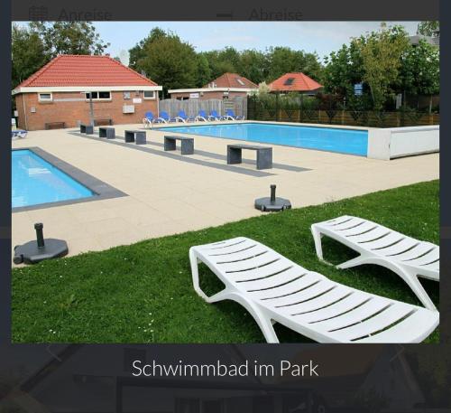 Πισίνα στο ή κοντά στο Ferienhaus in Südholland Herkingen Casa Ina