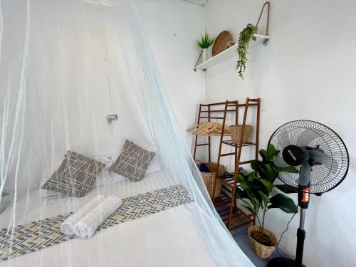 Secret Place Haad Yao Koh Phanganにあるベッド