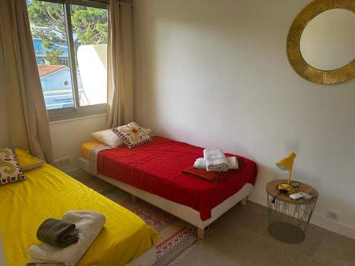Modern cosy two bedrooms in Cannes , large terrace, 5 minutes from Croisette