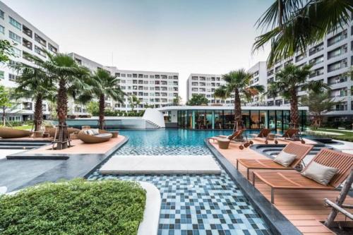 Πισίνα στο ή κοντά στο Elio Del Ray condo feel resort