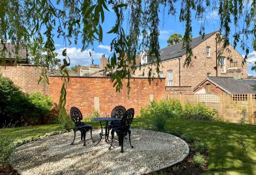 Gambar di galeri bagi Railway House York by Chateau Anna di York