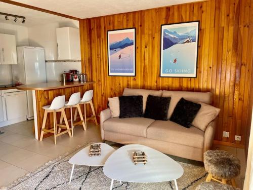 Η κουζίνα ή μικρή κουζίνα στο Magnifique 2 pièces proche place d'Auron