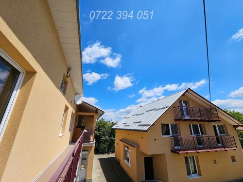 Bygningen som feriehuset ligger i