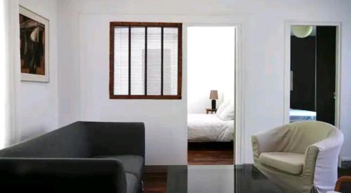 Une petite maison en ville